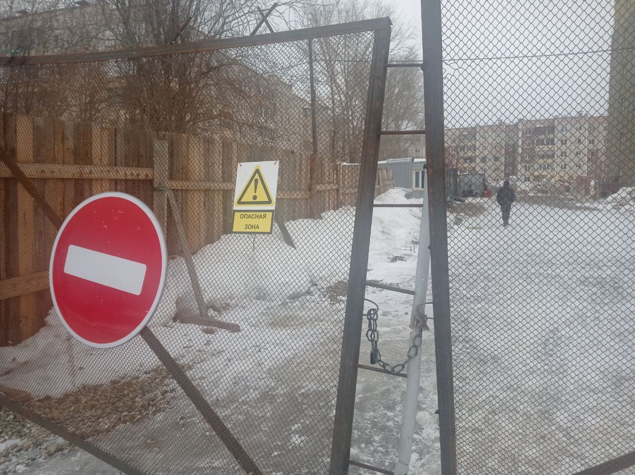 Новостройка на Циолковского: девять этажей готовы, пять - оштукатурены внутри. Обещают закончить в срок
