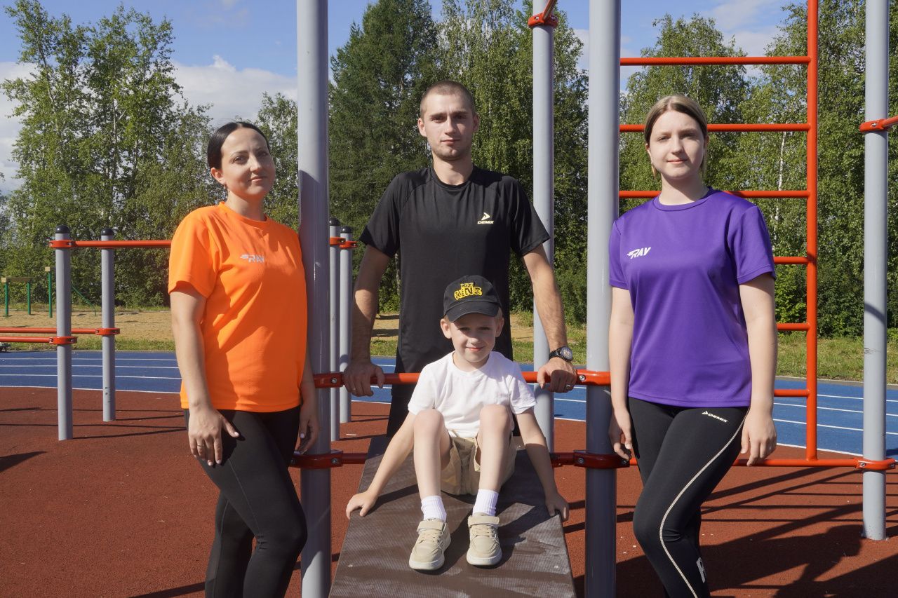 Легкая атлетика объединила семью субровчан Константина и Кристины Митрофановых