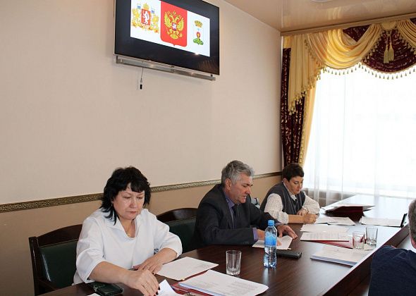 Выборы председателя Думы. Александра Копылова поддержали 12 человек, Юрия Широких - 5