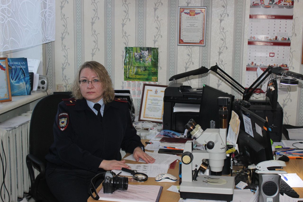 В преддверии 8 Марта эксперт-криминалист рассказала об особенностях работы