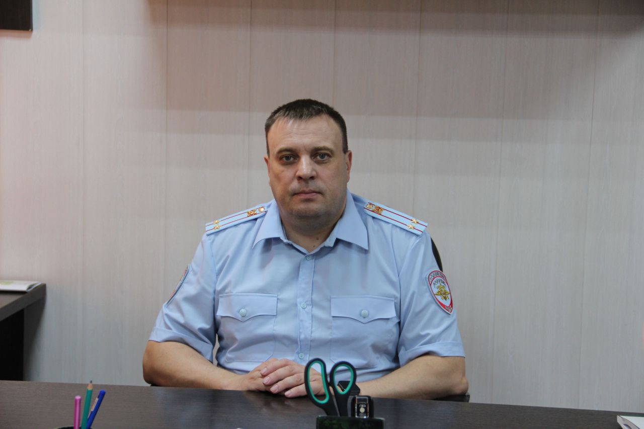 Уехать в Екатеринбург, чтобы отдать обманщикам 800 тысяч. Полиция рассказала о телефонных мошенниках