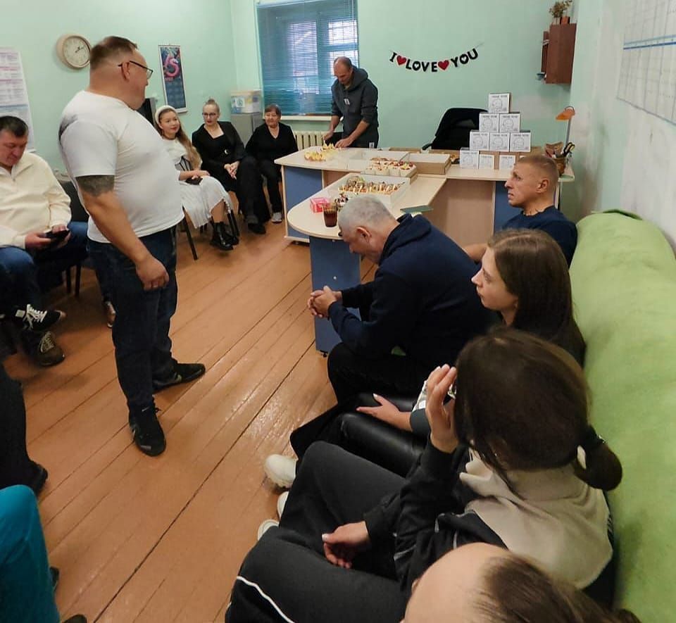 Коллектив АНО “ДОМиК” отметил свой второй день рождения. Поздравляем!