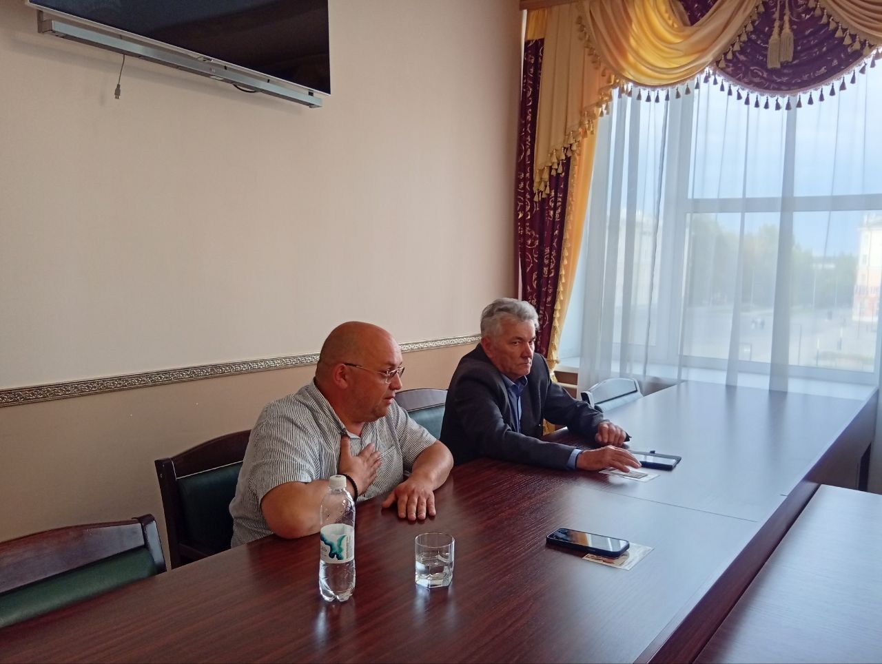 “Если на весах человеческая жизнь и собачья”. Зоозащитники пообщались с Виталием Никитенко