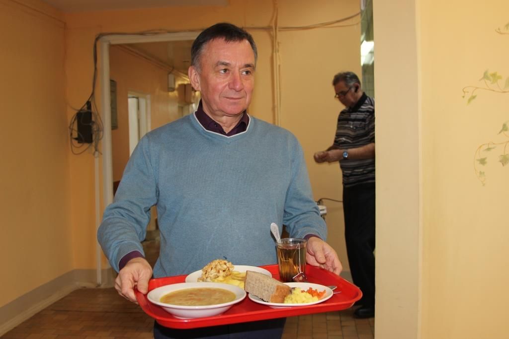 СУБР увеличил дотацию на питание до 125 рублей