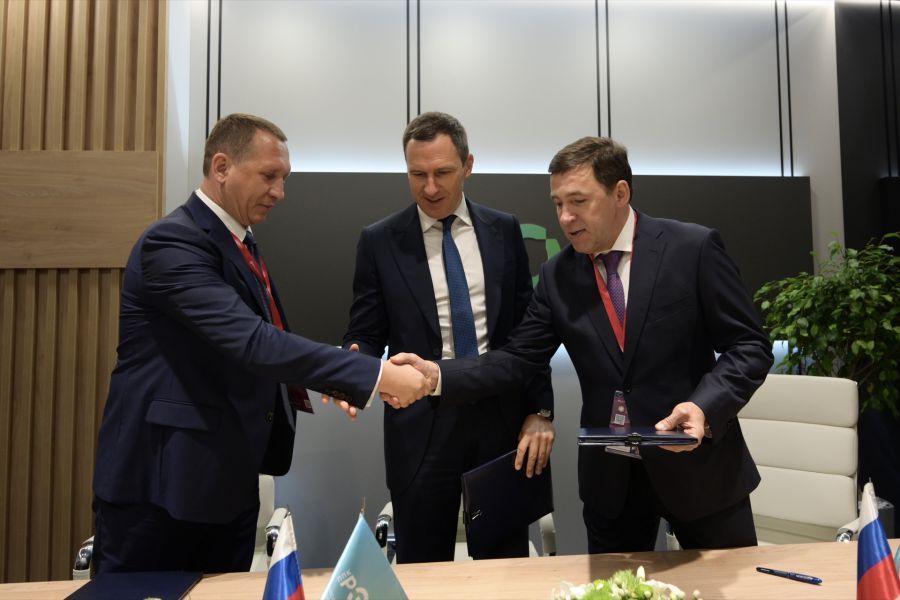 Евгений Куйвашев договорился о создании в регионе центра переработки отходов электроники 