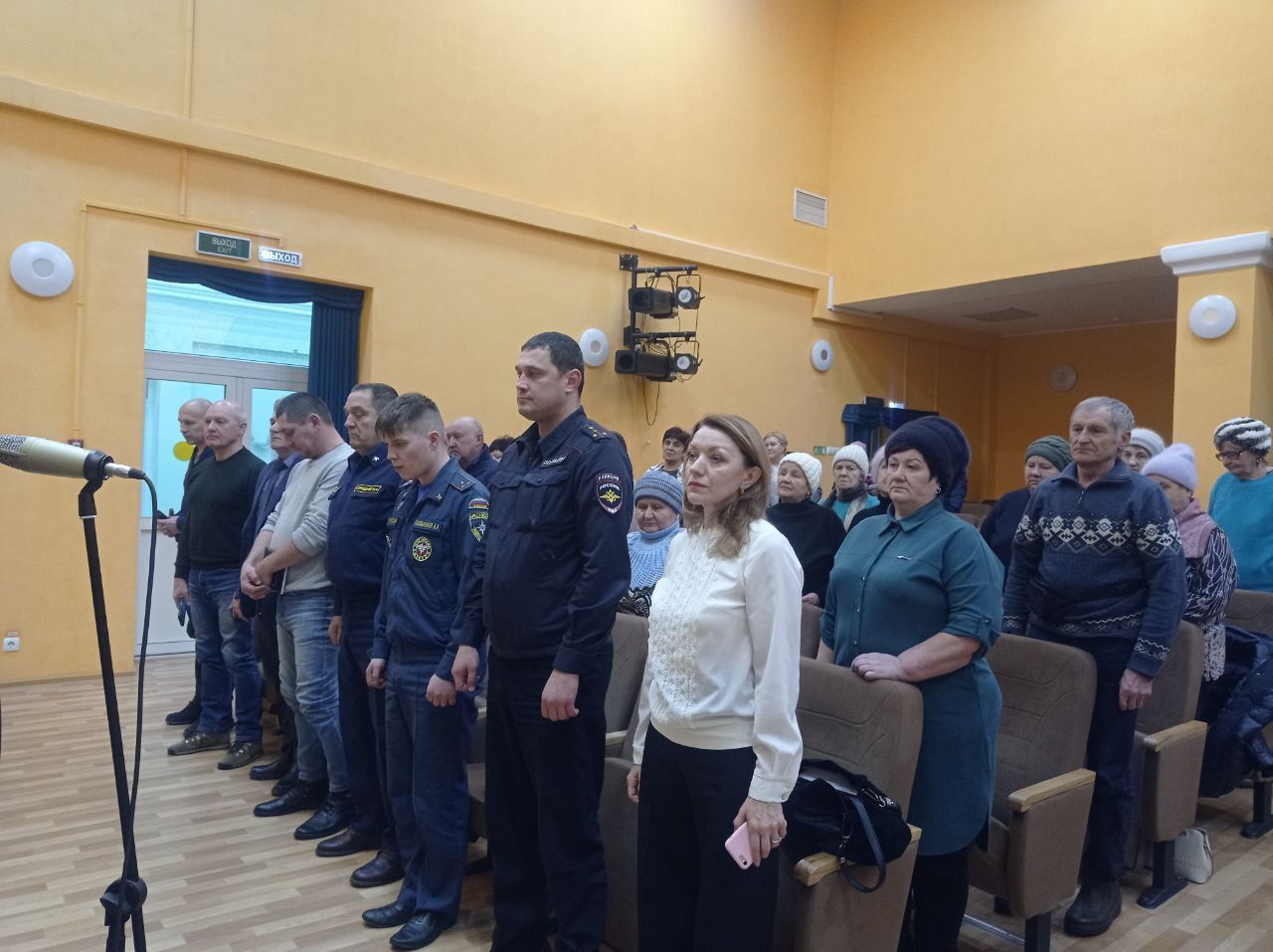 Светлана Миронова встретилась с черемуховцами 21 декабря. Не обошлось и без конфликта