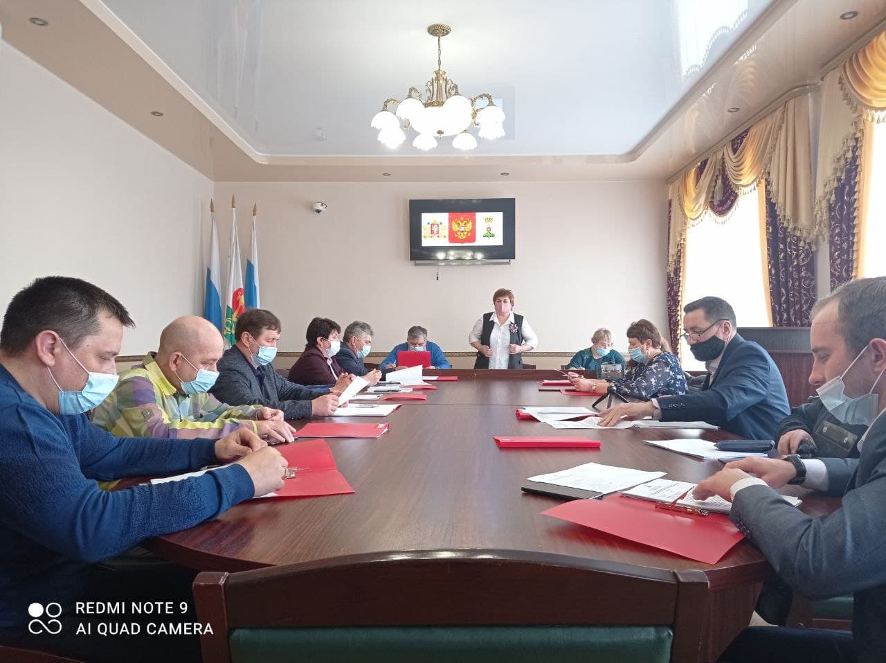 На Думе обсудили встречи с населением и отчеты о депутатской работе