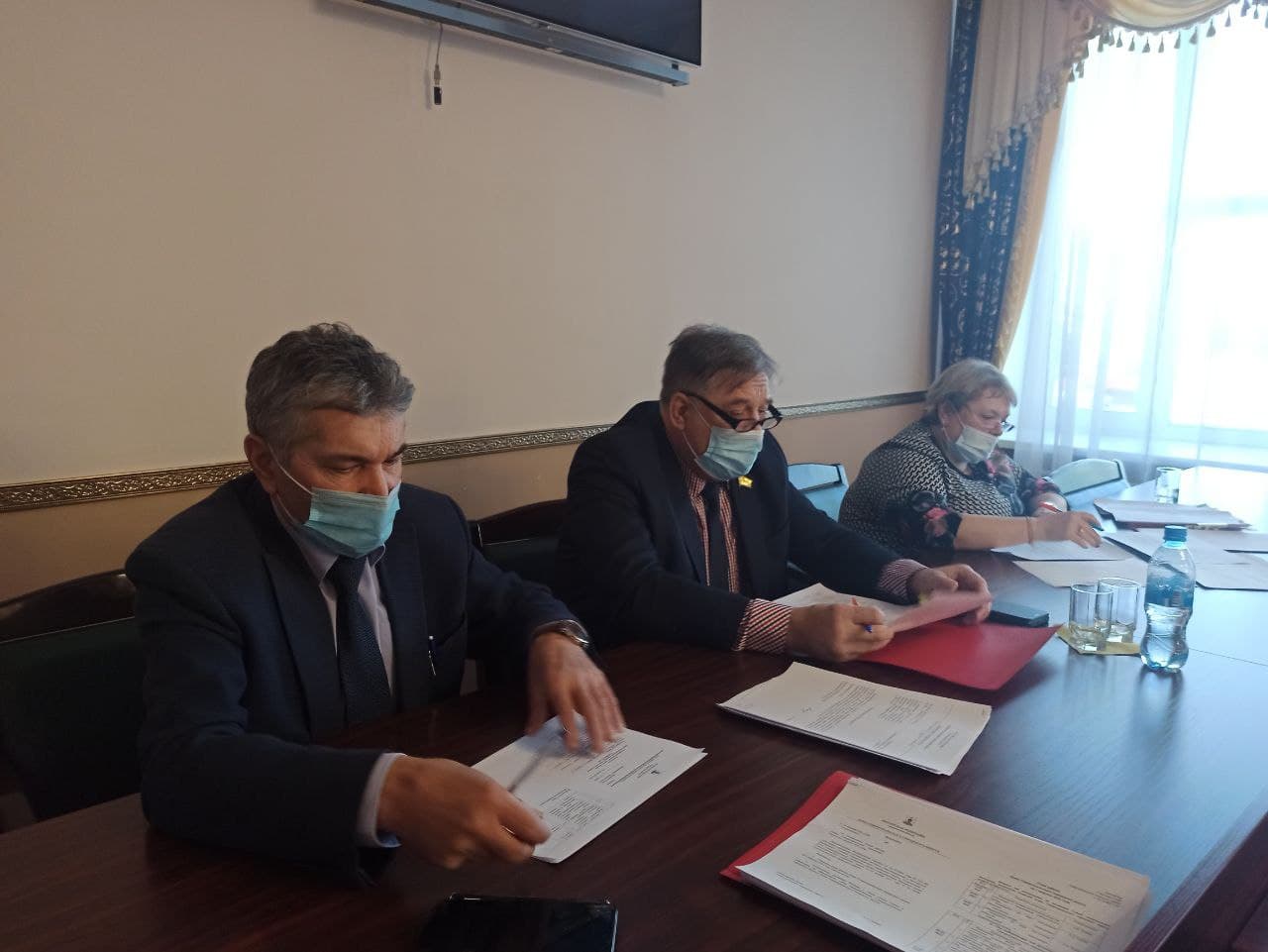 Лечим здравоохранение: состав рабочей группы поменяли, полномочий у нее по-прежнему ноль?