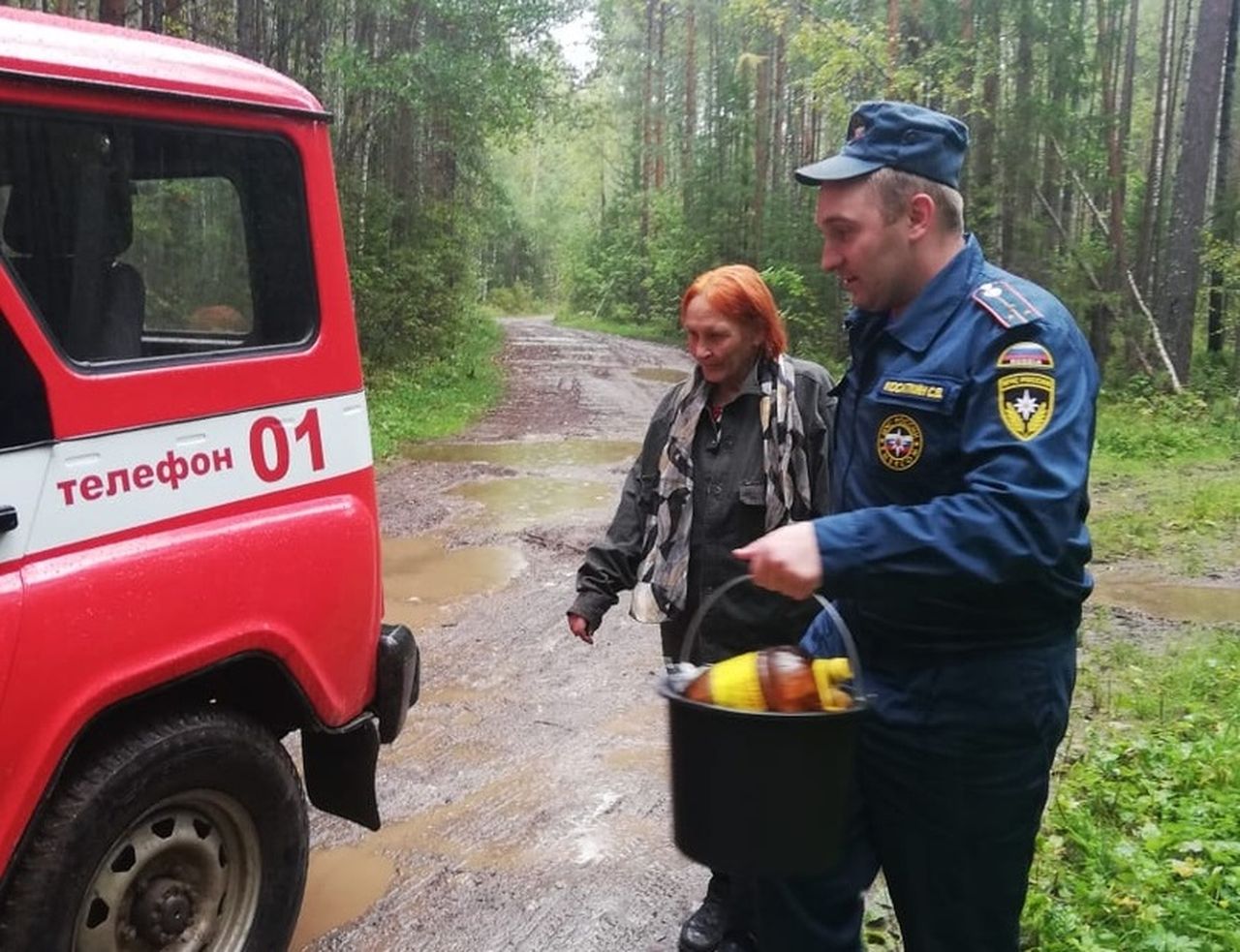 22 августа сотрудники МЧС нашли женщину. Она пошла за грибами и заблудилась  | Новости | ПроСевероуральск.ру