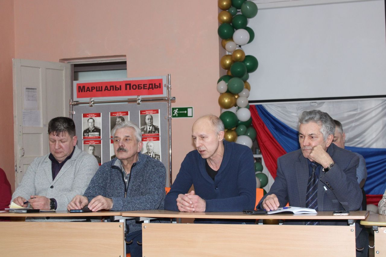 Покровчане о проблемах с автобусом - закрытый шлагбаум, упраздненные остановки, опоздания