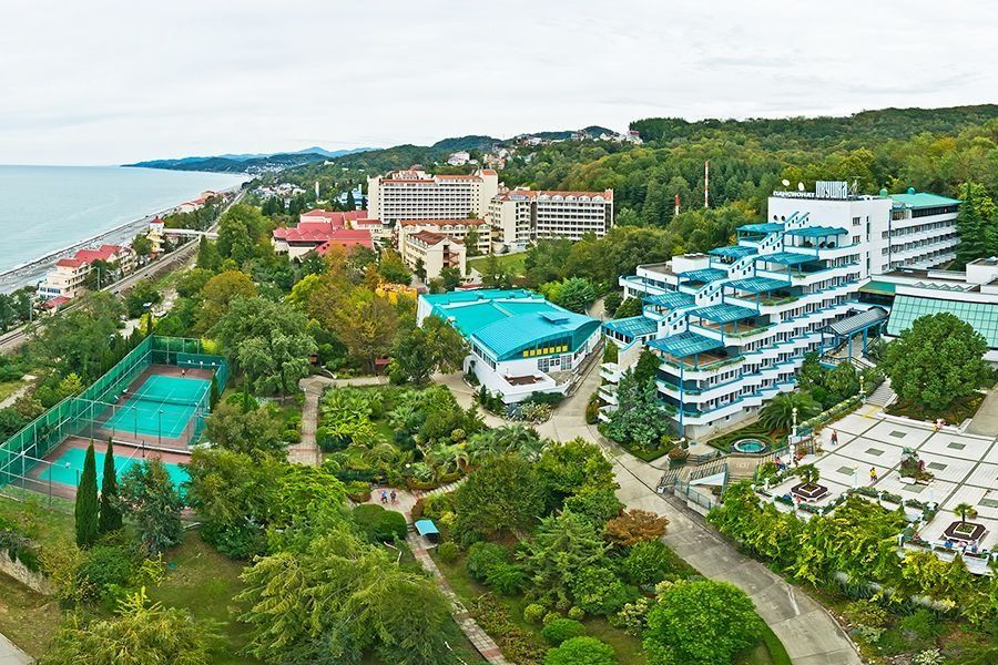 В июне с отдыха в санатории «Ивушка» города Сочи вернулась первая группа субровчан