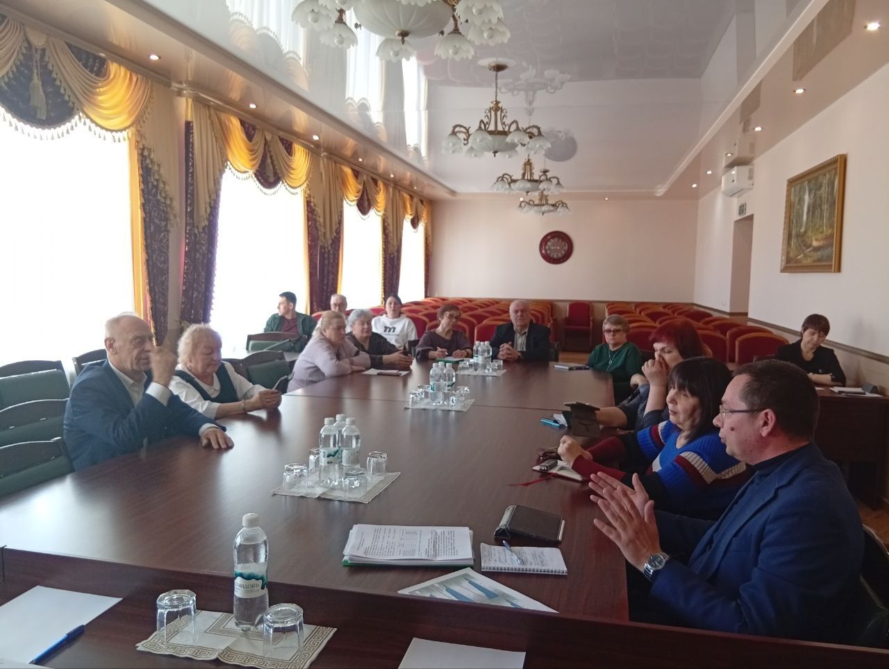 Чиновники из области встретились с общественностью Североуральска