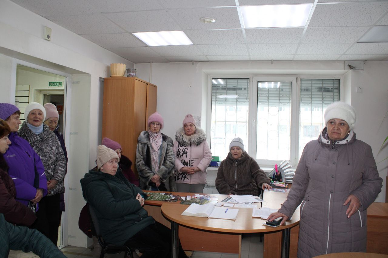 Кальинцы в шоке - оставили поселок без "Скорой", теперь хотят лишить своей лаборатории