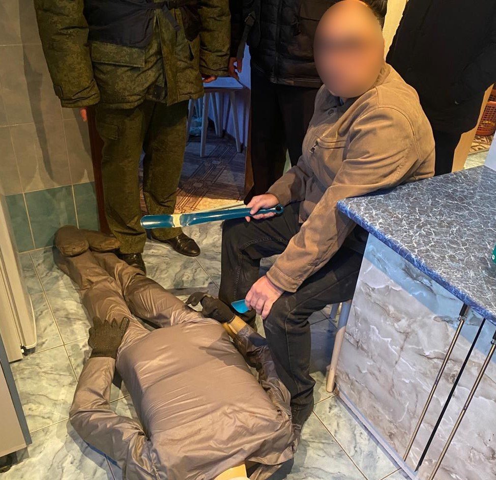В Серове задержан подозреваемый в убийстве жительницы Нижнего Тагила, чью голову нашли возле «Ягодки»