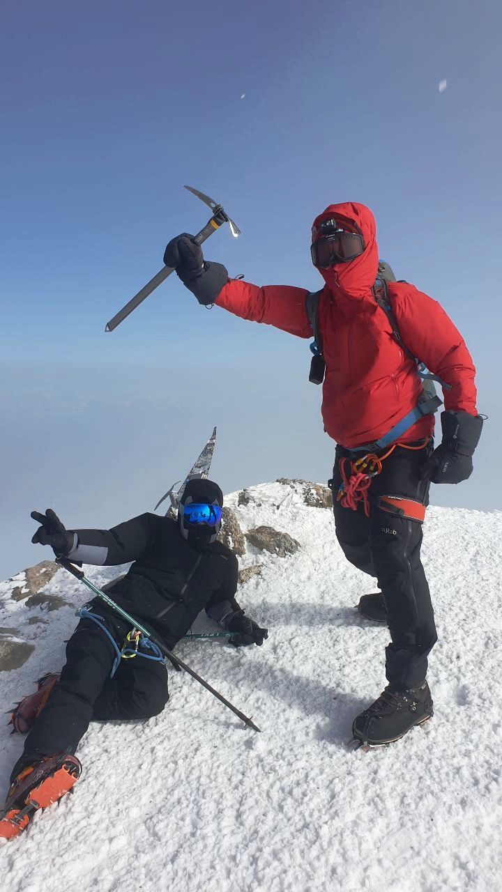 Североуральцы покоряют Эльбрус. 15 июля на главную вершину Европы поднялся субровчанин Ринат Шарипов