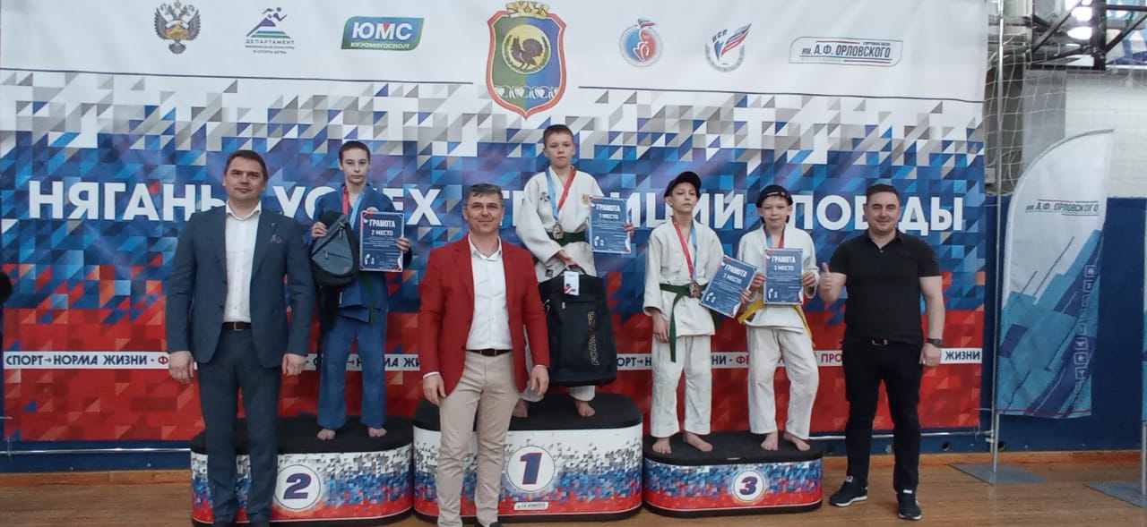 Юные североуральцы показали отличные результаты по дзюдо на турнирах в Тюмени и Нягани