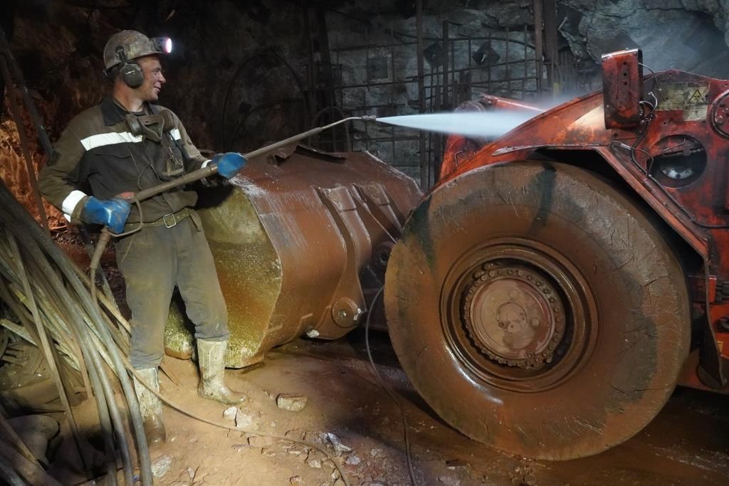 Горячий душ для горной техники