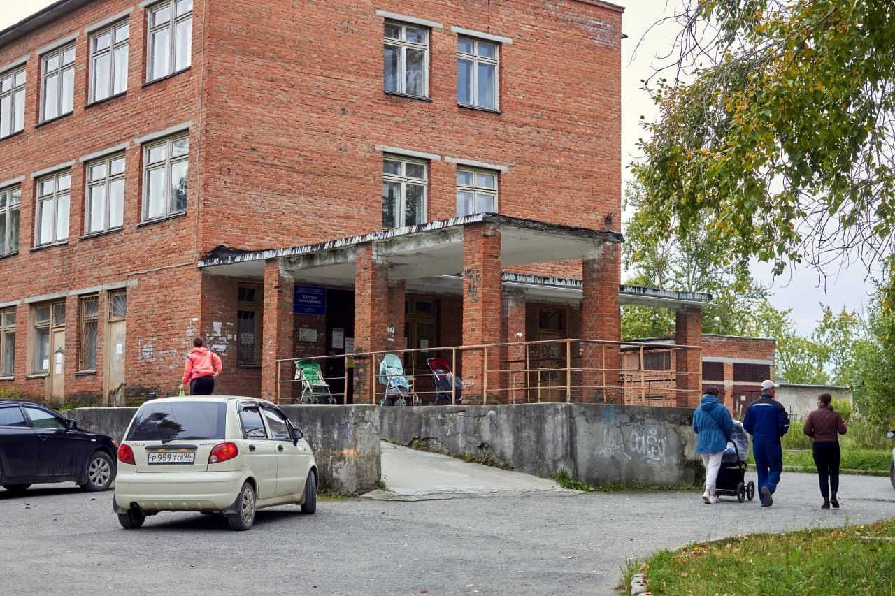 С 16 декабря в детской поликлинике отменены приемы здоровых детей  