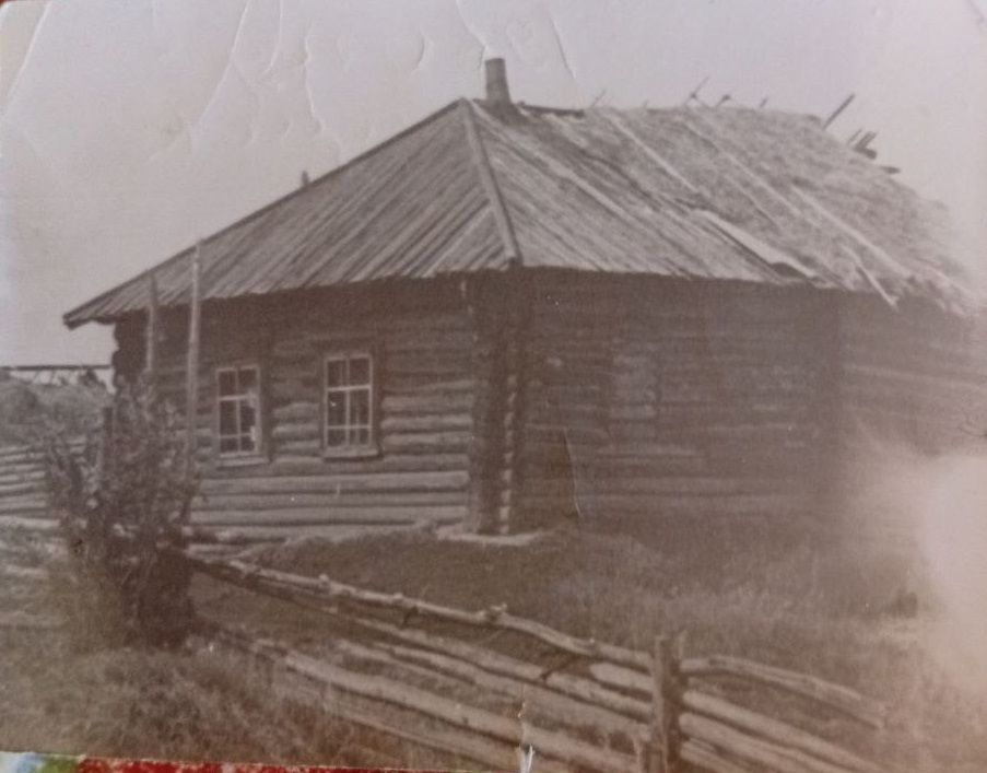 Никонорыч - про молоко для государства, нелюбовь к партии и норковую шубу из “Березки”