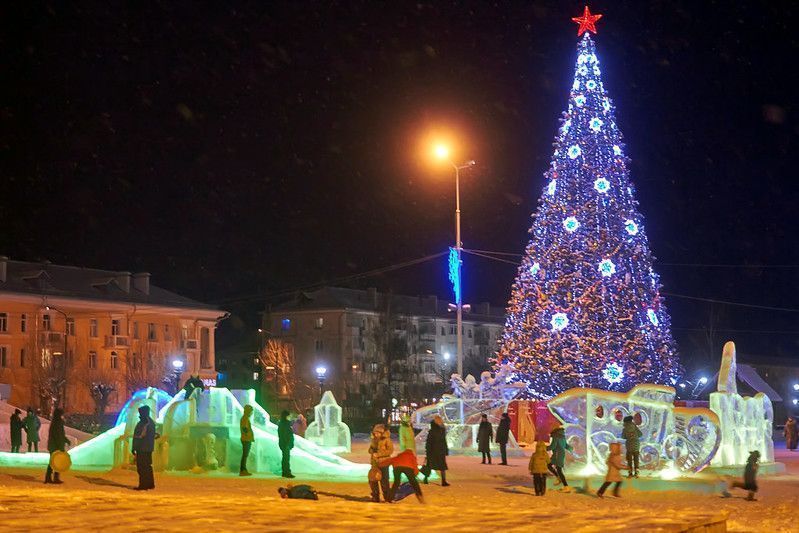 Чем заняться в каникулы: 3 января – Прогуляйтесь по городу. 