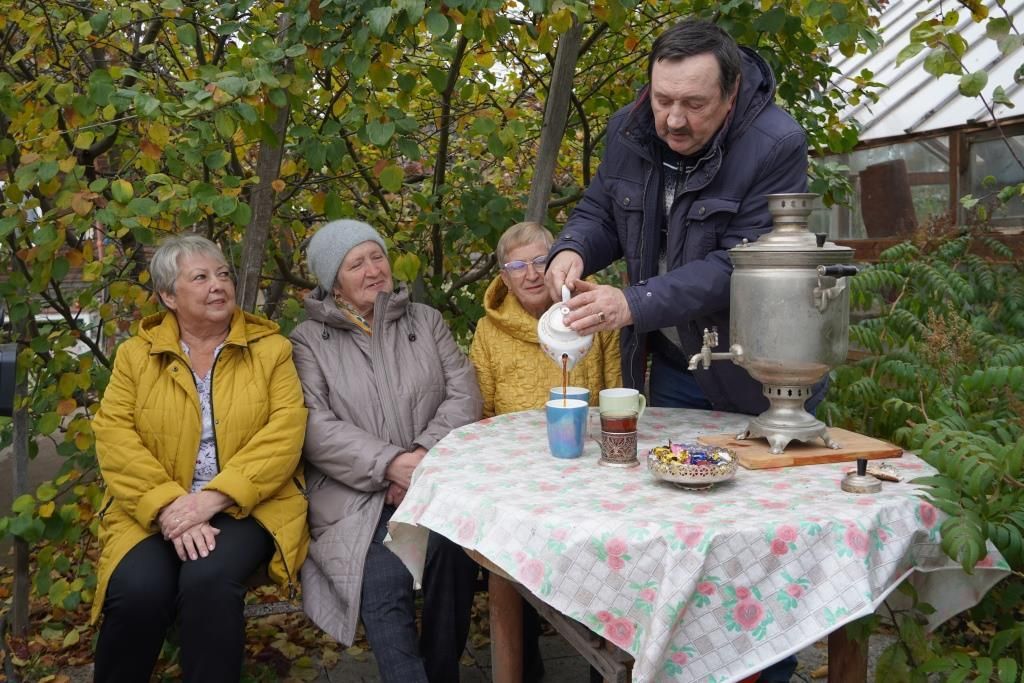 Их объединила шахта «Кальинская», десятки лет трудового стажа, преданность профессии и СУБР
