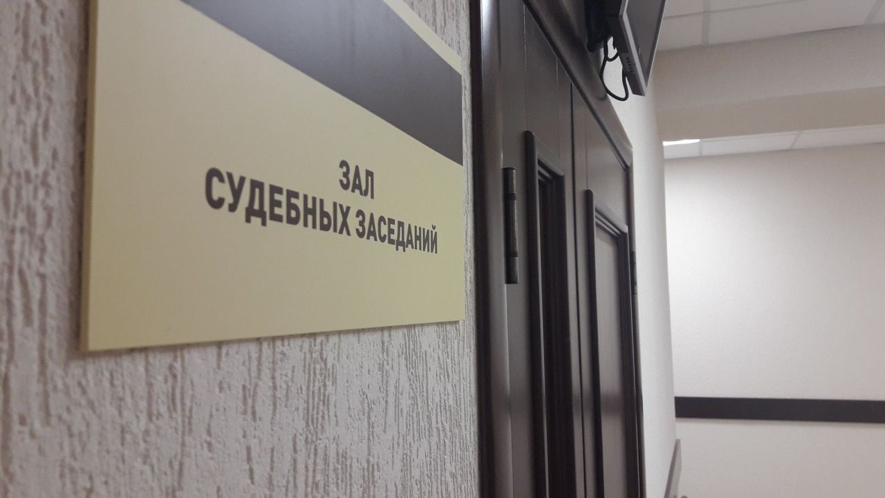 Жительницу Краснотурьинска будут судить в Североуральске за кражу с банковского счета и мошенничество