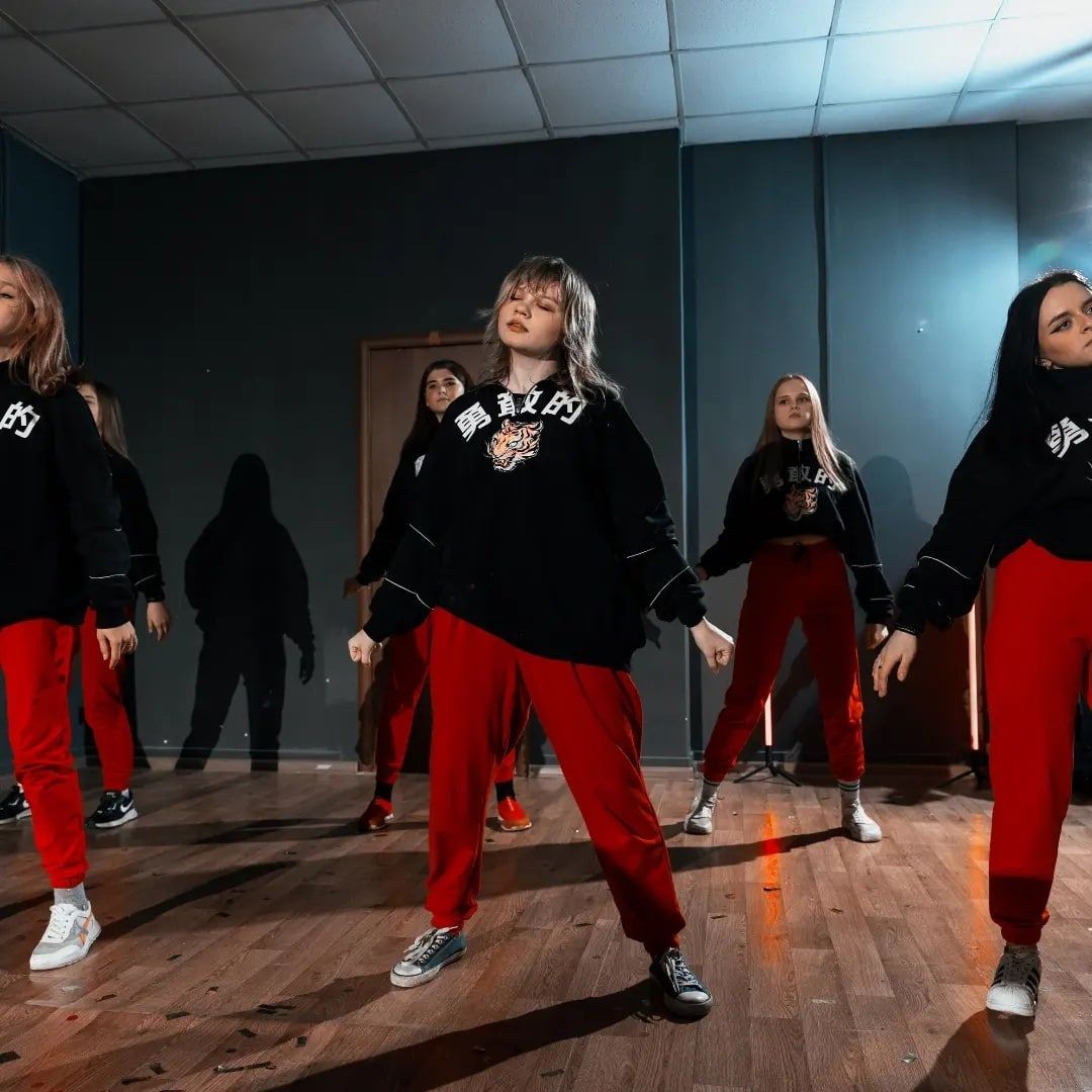 Виктория Сычева танцует hip-hop и уверена — танец помогает полюбить себя