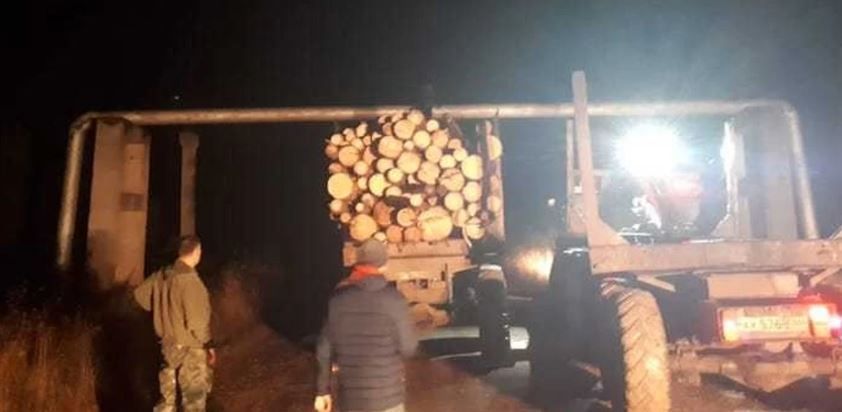 В Североуральске "ГАЗЭКС" взыскал с водителя лесовоза 1,6 млн рублей - за поврежденный газопровод