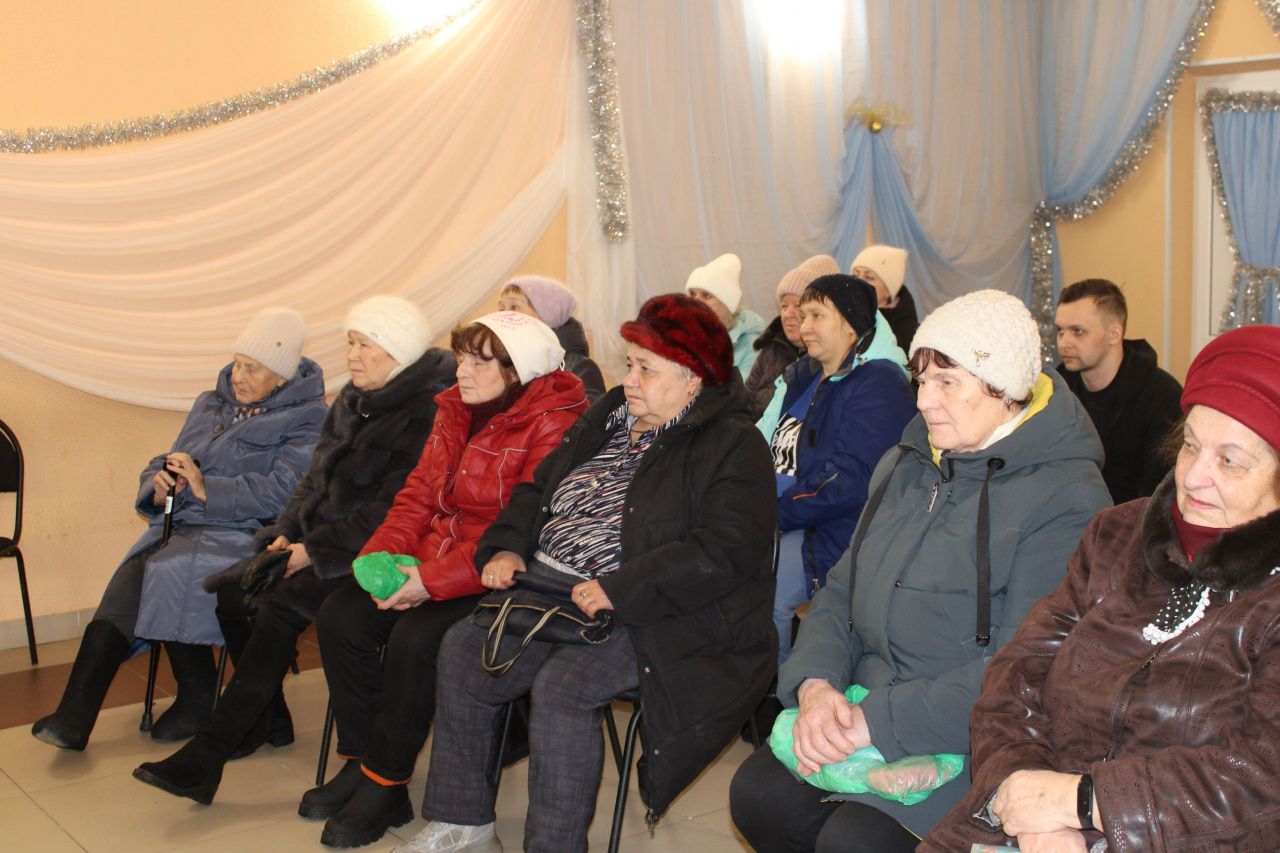 Жители Третьего Северного встретились с главой. Не только возмущались, но и благодарили