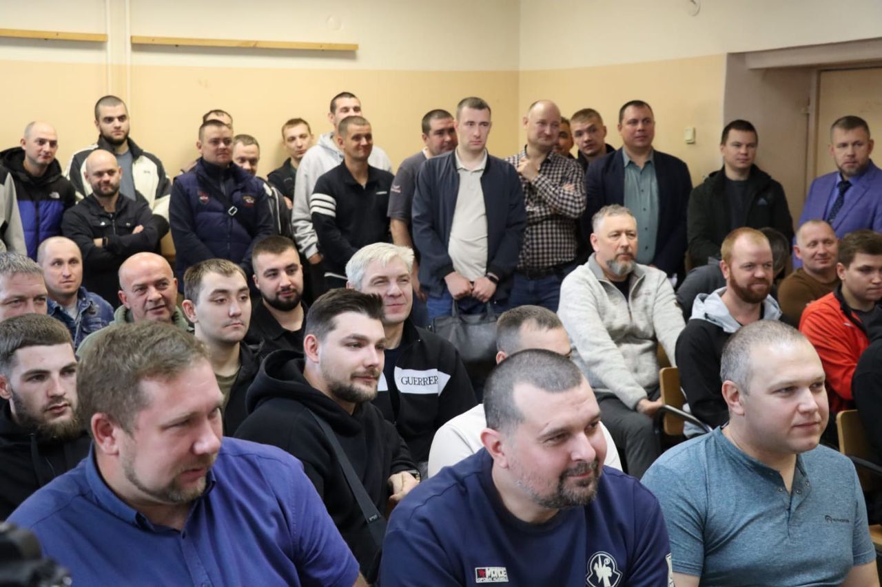 Денис Паслер провел встречу на шахте «Ново-Кальинская»