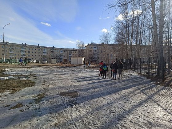В Североуральске отремонтируют тротуары перед школами №№1 и 11 за 6 миллионов 873 рубля