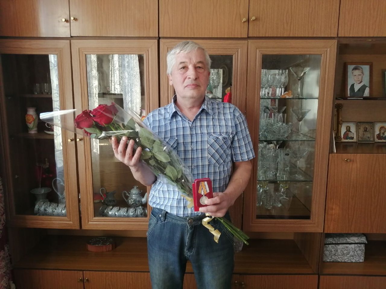 Добровольцы помогли ликвидировать девять пожаров