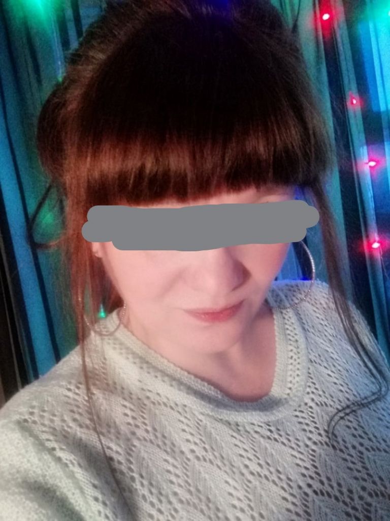 Юлия много месяцев, примерно с прошлой осени, делилась во "ВКонтакте" только страшными фильмами. Фото: личная страница /"ВКонтакте"