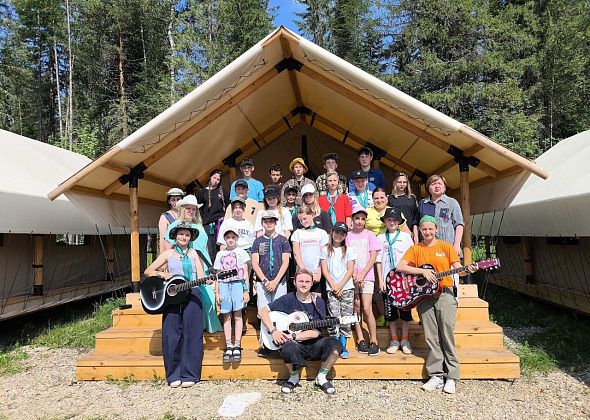 В загородном лагере состоялось открытие палаточного лагеря-спутника «Бригантина 2.0»