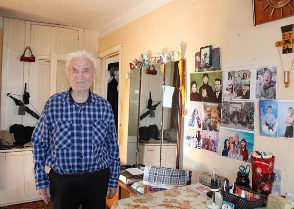 Никонорыч - про молоко для государства, нелюбовь к партии и норковую шубу из “Березки”