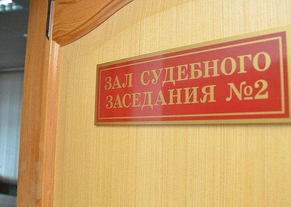 За ненадлежащие юридические услуги горожанину должны почти треть миллиона рублей