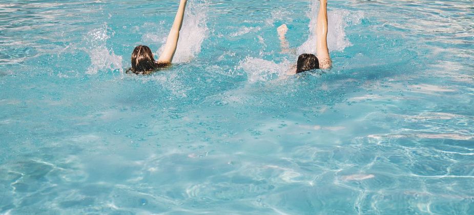 Антонина Василенко: “Ходите в бассейн и учитесь плавать, пока не наступило лето”