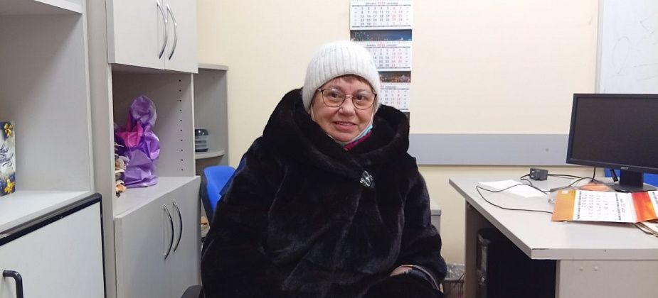 Пациентка благодарит врача-инфекциониста Наталью Юдину за чуткое отношение