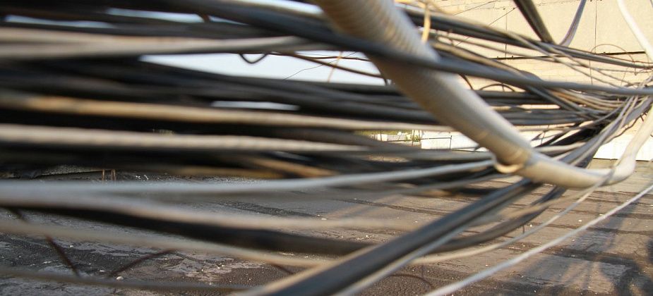 ИП из Североуральска задолжал за связь свыше 20 тысяч. Но взыскали почти 35 