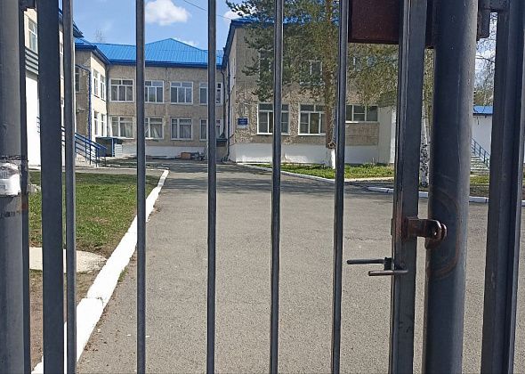 В детском саду №4 оборудуют площадки перед верандами за полмиллиона рублей