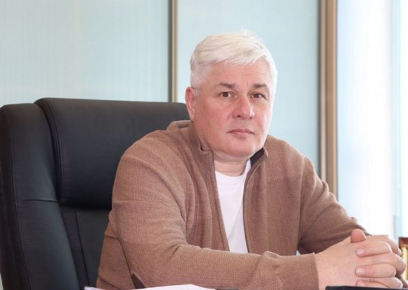 Виталий Матвеев поздравляет субровчан и ветеранов с Днем Победы