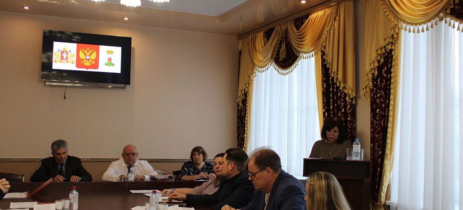 Дума голосовала за премию для Никитенко, Копылова и Калмыковой. Двоим одобрили