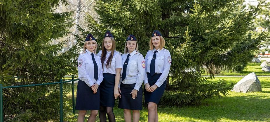 К 90-летию со дня образования службы по делам несовершеннолетних в системе МВД России
