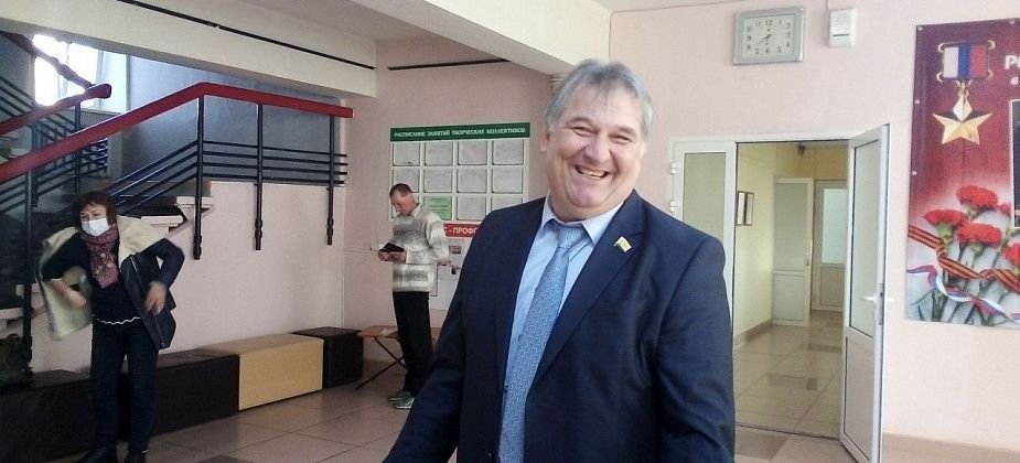 Североуральских депутатов наградят Почетными грамотами ЗакСо