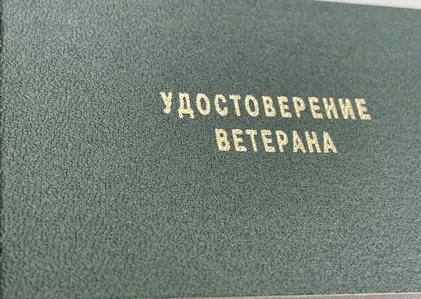 В Североуральске прибавилось «Ветеранов труда» – губернатор подписал указы