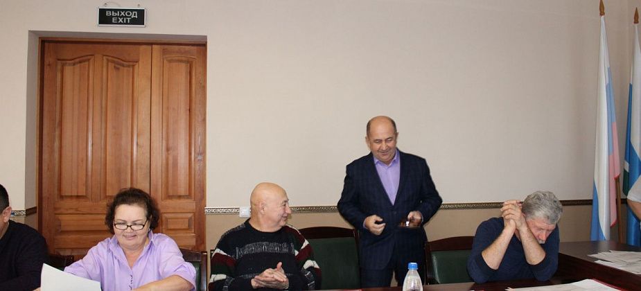 Дума опубликовала график приема жителей депутатами в апреле-июне