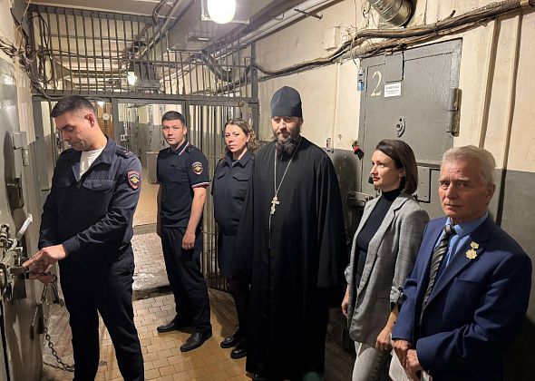 Члены Общественного совета при ОМВД посетили изолятор временного содержания в отделении полиции
