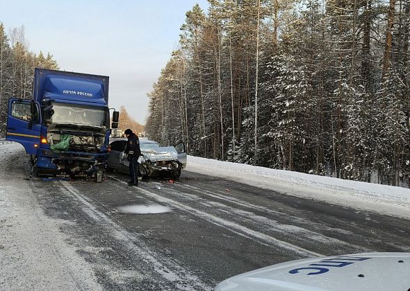 Автоинспекторы собрали первичные материалы по факту ДТП со смертельным исходом под Североуральском