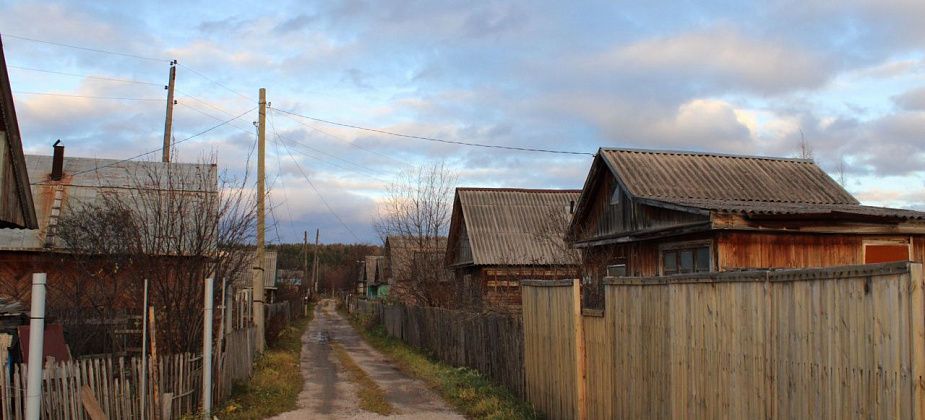 Мы не просим у государства повышения пенсий. Дайте автобусы - ездить на дачу