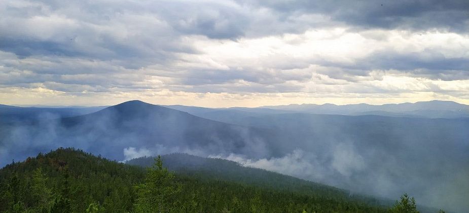 Один пожар в заповеднике потушен, все силы брошены на второй